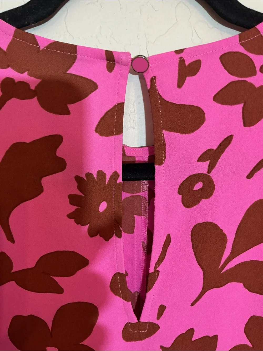 Kate Spade Pink Splash Floral Crewneck Flutter Sleeve Keyhole Top Size Small